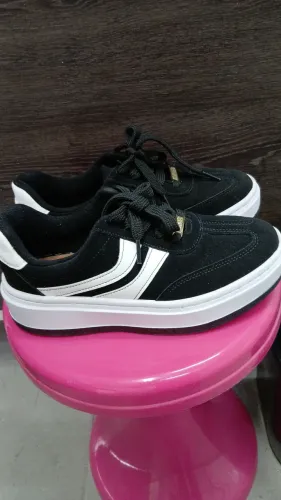 Vendo tênis Vizzano