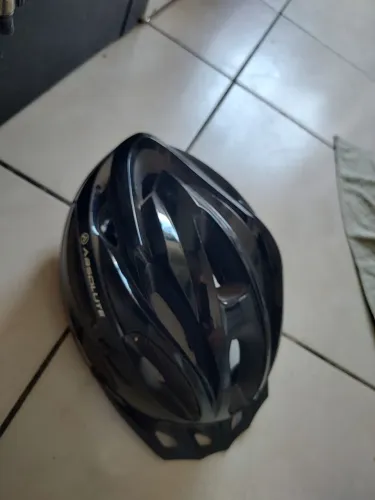 Capacete absolute novo 
