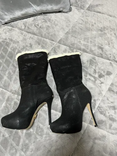 Bota Morena Rosa preta