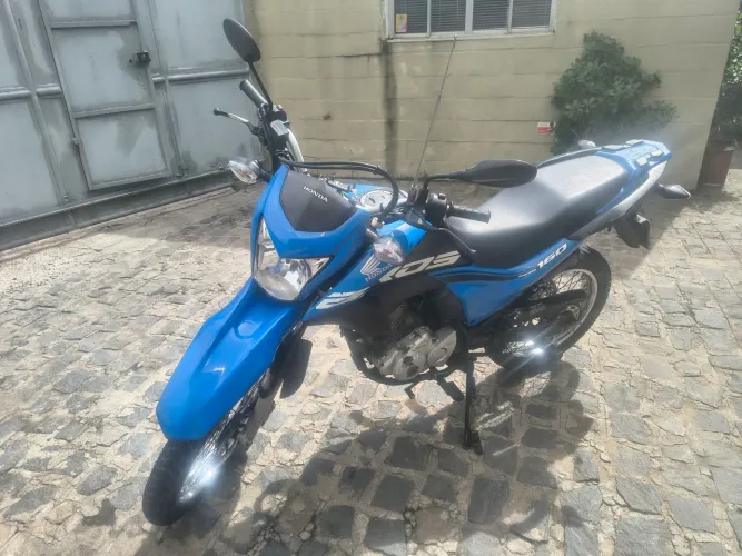 Vendo Bros 160 com apenas 55 km muito nova