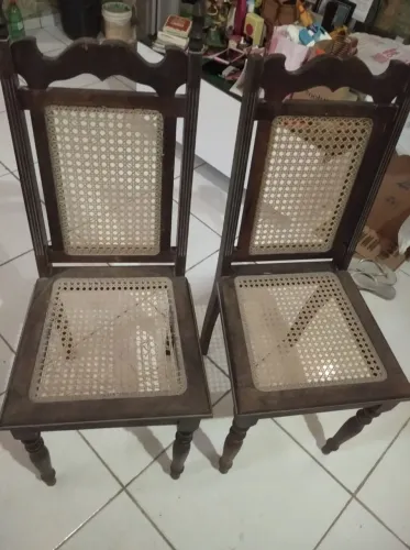 Cadeira Amis retrô