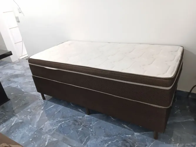 Cama Box de Solteiro ACEITO NEGOCIAR O VALOR