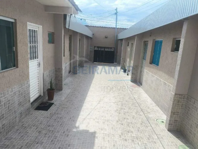 Imóvel com 12 Kitnets e 2 Lojas à Venda no Setor Leste do Gama  Escriturado e Registrado