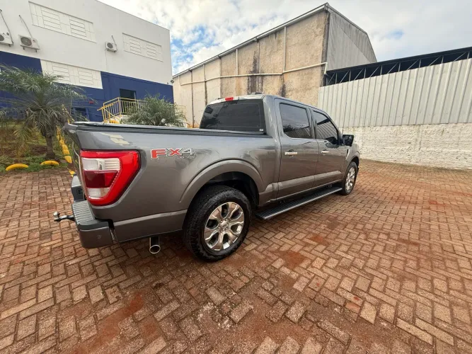 Ford F-150 Platinum 4X4 5.0 V8 2023