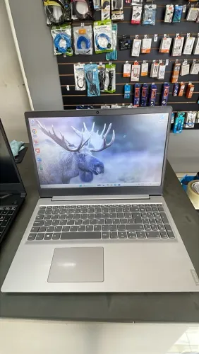 NOTEBOOK Lenovo Processador I3 10G 8GB SSD 240GB | ATÉ 10X SEM JUROS
