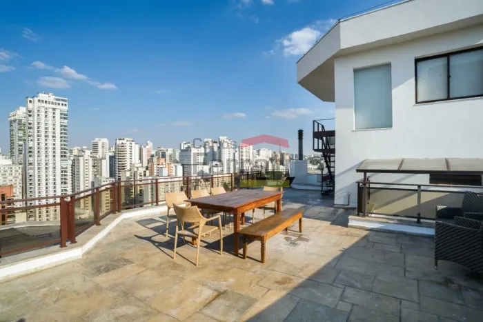 Bela Cobertura com vista a 360,no Pacaembú ,com dormitórios,3 suites, 5 vaga.s