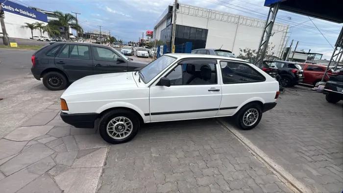 Volkswagen Gol Geração I CL 1.8 8V Gasolina Mec. 2P 1990