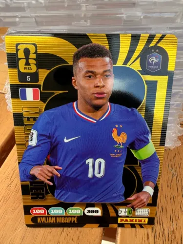 Kylian Mbappé GOLDEN BALLER