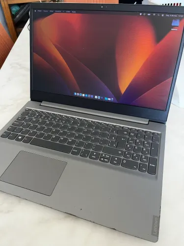 Lenovo S145 com MacOS (leia a descrição)