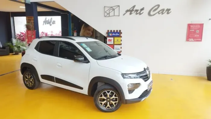 Renault Kwid Outsider 1.0 Flex 12V 5P Mec. 2025