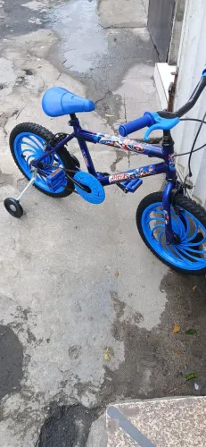 Bicicleta aro 16 cor azul