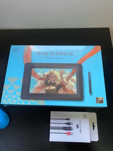 Mesa Digitalizadora XP-Pen Artist 13.3 Pro V2 com Tela 13.3? 1080p 99% sRGB