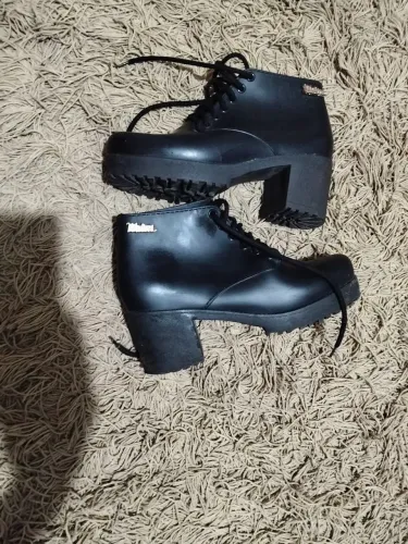 Bota feminina 