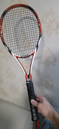 Raquete wilson