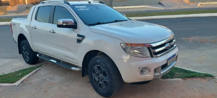 Ford Ranger Limited 3.2 20V 4X4 CD Aut. Dies. 2014