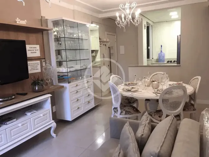 APARTAMENTO - Centro -