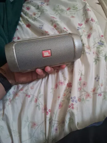 Jbl charge 2 original com defeito bateria