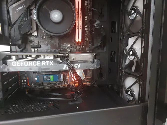 PC GAMER COMPLETO RTX 5060TI 16GB