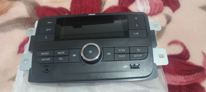 Rádio novo original Renault kwid $200