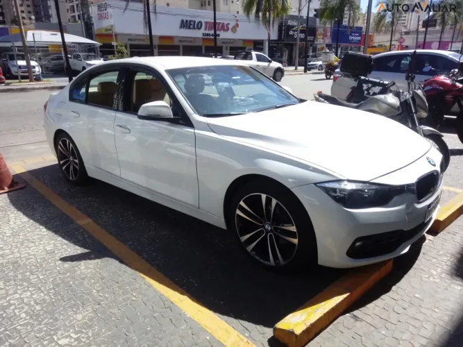 BMW 320I A 2.0 Turbo/activeflex 16V 184cv 4P 2021