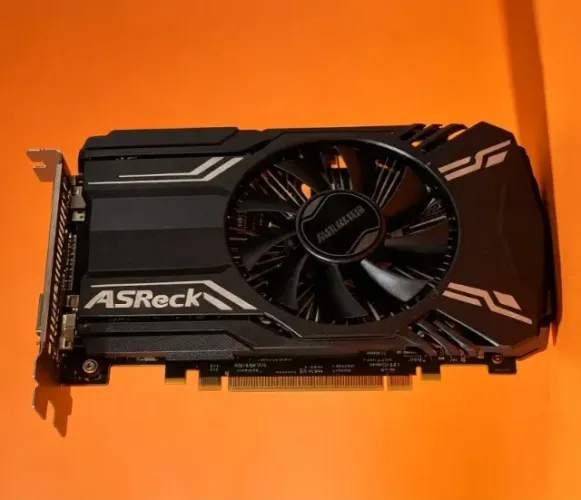Placa de Vídeo ASRock RX 6400