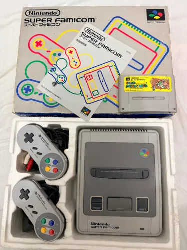 Super famicom completo com caixa manual dois controles e jogo do Mario tudo original
