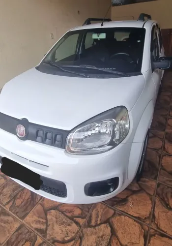 Fiat Uno Attractive 1.0 EVO Fire Flex 8V 5P 2015
