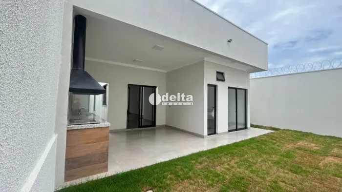 Casa residencial com 3 quartos sendo 1 suíte, disponível para venda no bairro Bosque dos B