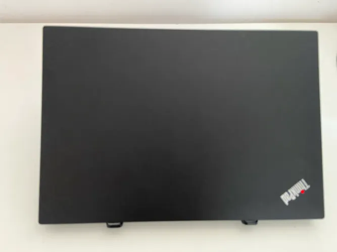 Notebook Lenovo ThinkPad T470 - i5 7ª Geração / 8GB RAM / SSD 256GB / Biometria