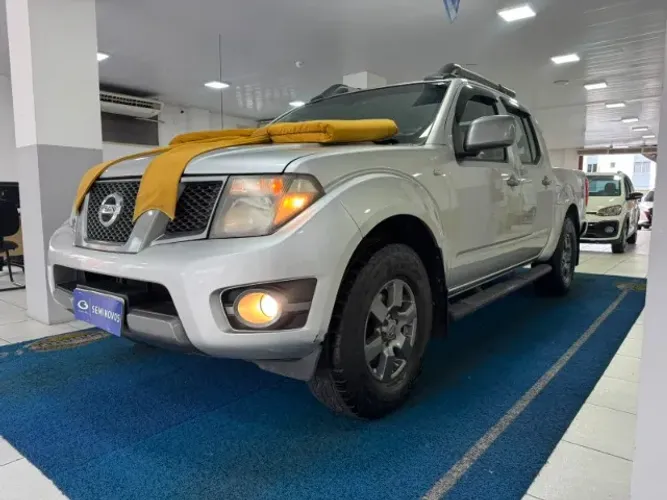 Nissan Frontier SV At.cd 4X4 2.5 TB Diesel Mec. 2014