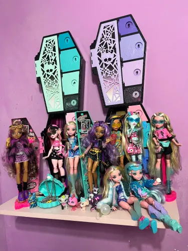 Bonecas Monster High