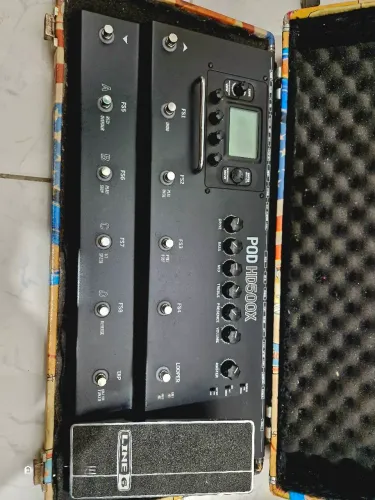 Pedaleira Line6 POD HD500x