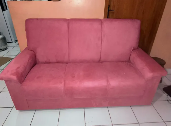 Sofá simples novo
