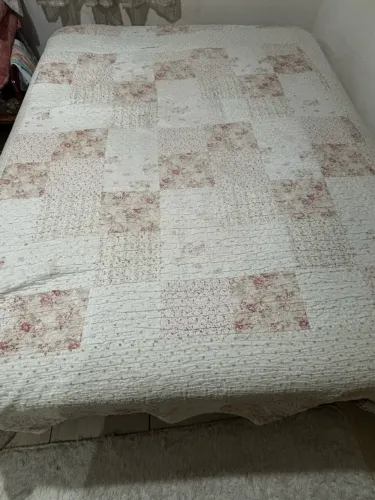 Cama queen