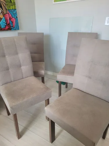 Conjunto de 4 cadeiras de jantar estofadas