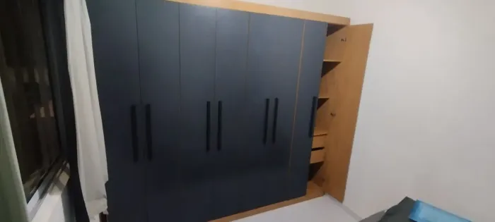 Guarda-roupa Casal 8 Portas 4 Gavetas