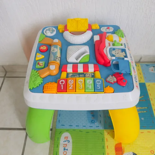 Mesa de Atividades Infantil Educativa - Interativa e Musical-Usada 