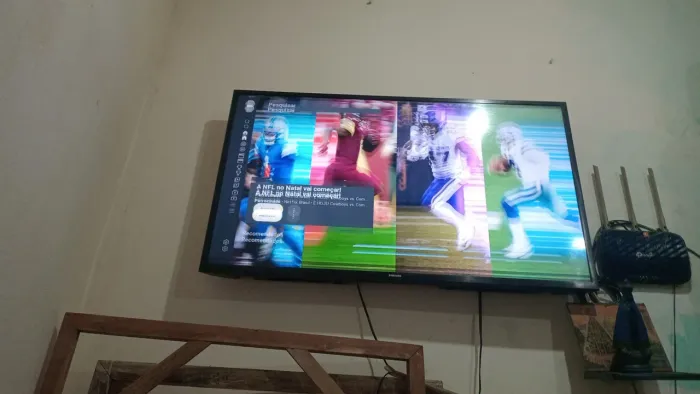 Smart tv Sansung 43 polegadas,com a imagem dupricada, restante funcionando perfeitamente.