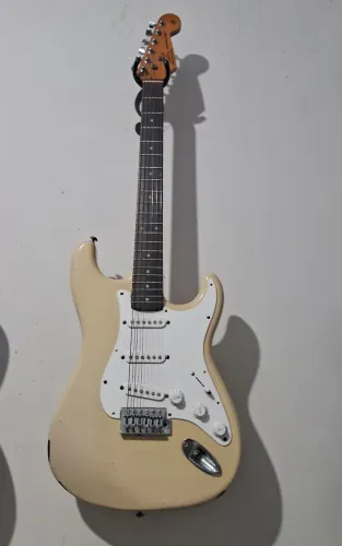 Vendo guitarra sx das antigas