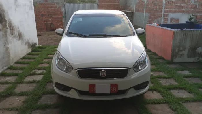 Fiat Grand Siena Essence 1.6 Flex 16V 2017