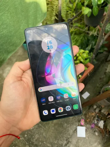 Moto Edge 20