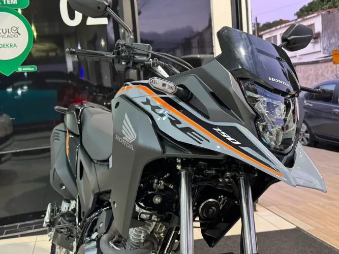 Honda XRE Adventure 190cc Flex 2026<br>Partida elétrica <br>Apenas 700 km <br>R$27.900,00