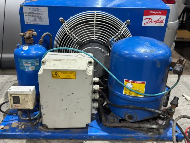 Unidade condensadora DANFOS MT22 R22 trifase