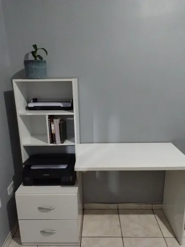 Mesa estante para escritório