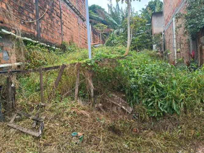 Terreno a venda frente de rua 