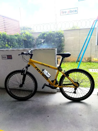 Bicicleta em excelente estado de conservação 