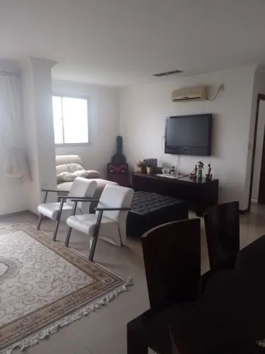 Apartamento no Condomínio Edifício Geneve - Adrianópolis - Manaus - Amazonas.