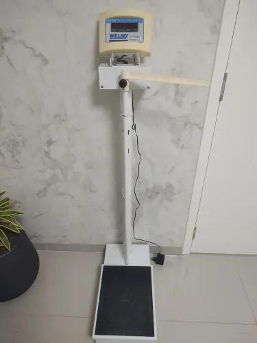 Balança Antropométrica Digital Welmy W200 calibrada e certificada