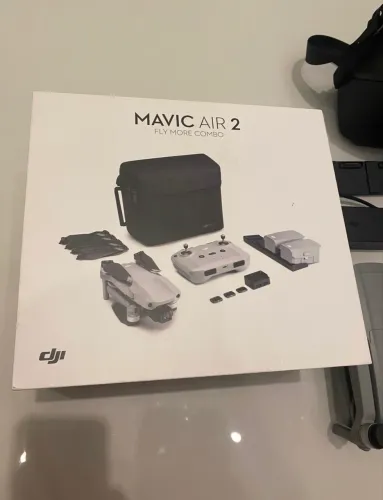 DJI Mavic Air 2 Fly More Combo