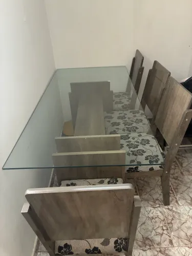 Mesa de jantar 4 cadeiras
